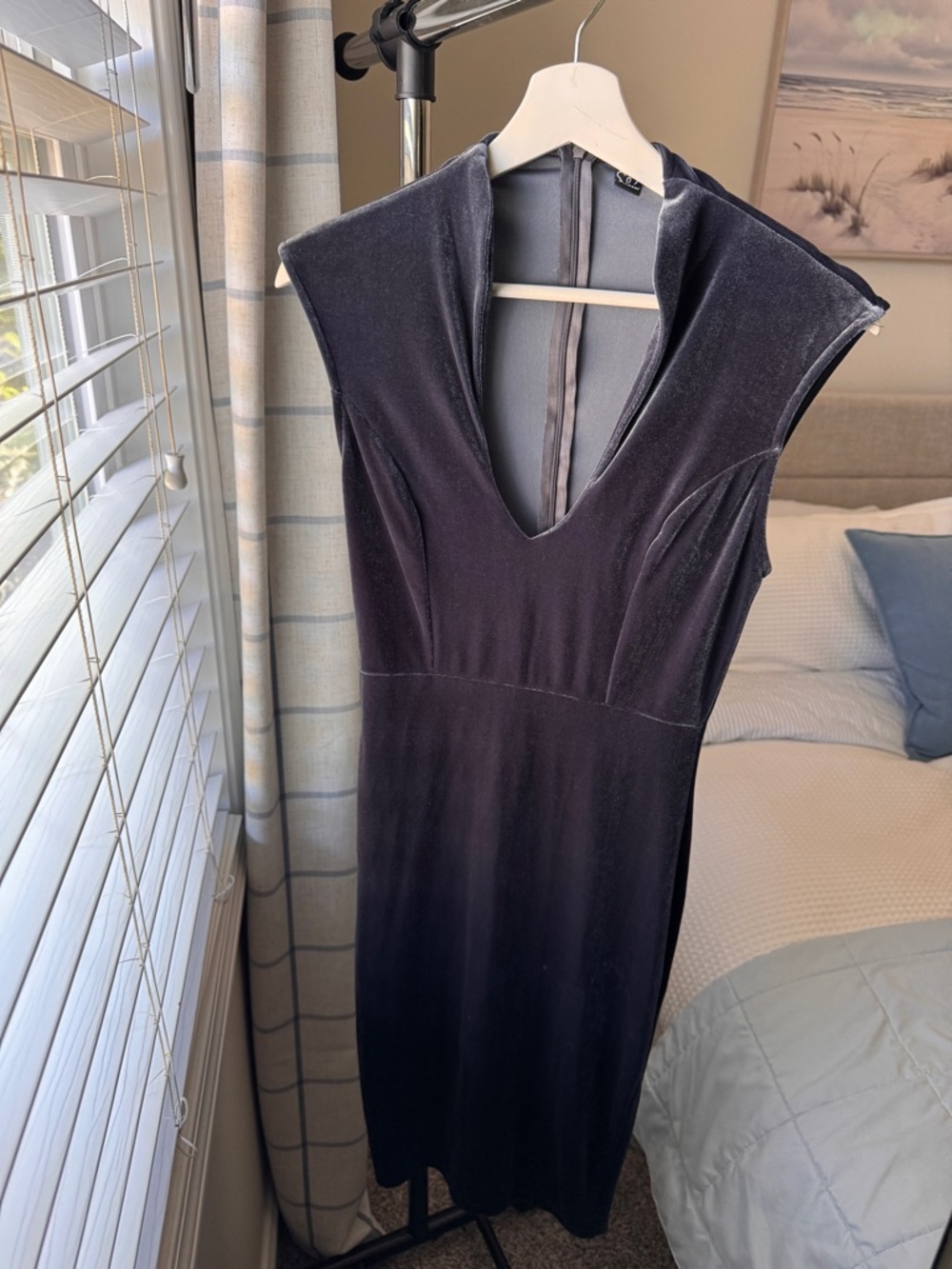 Windsor Navy Velvet Midi Dress